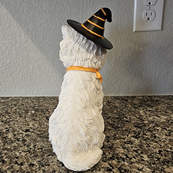 Adorable Halloween Dog with Hat and Pumpkin - Excellent Condition - Picture 4 of 4